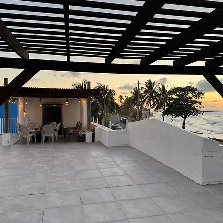 Aguada Beach Condos Екстериор снимка