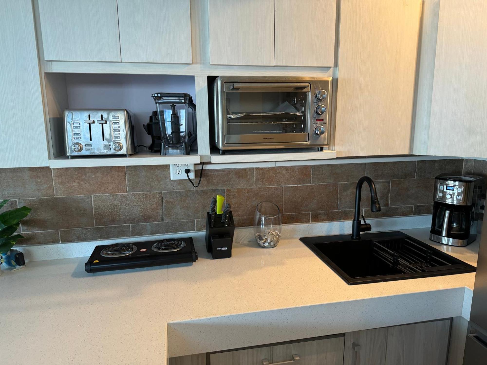 Aguada Beach Condos Екстериор снимка